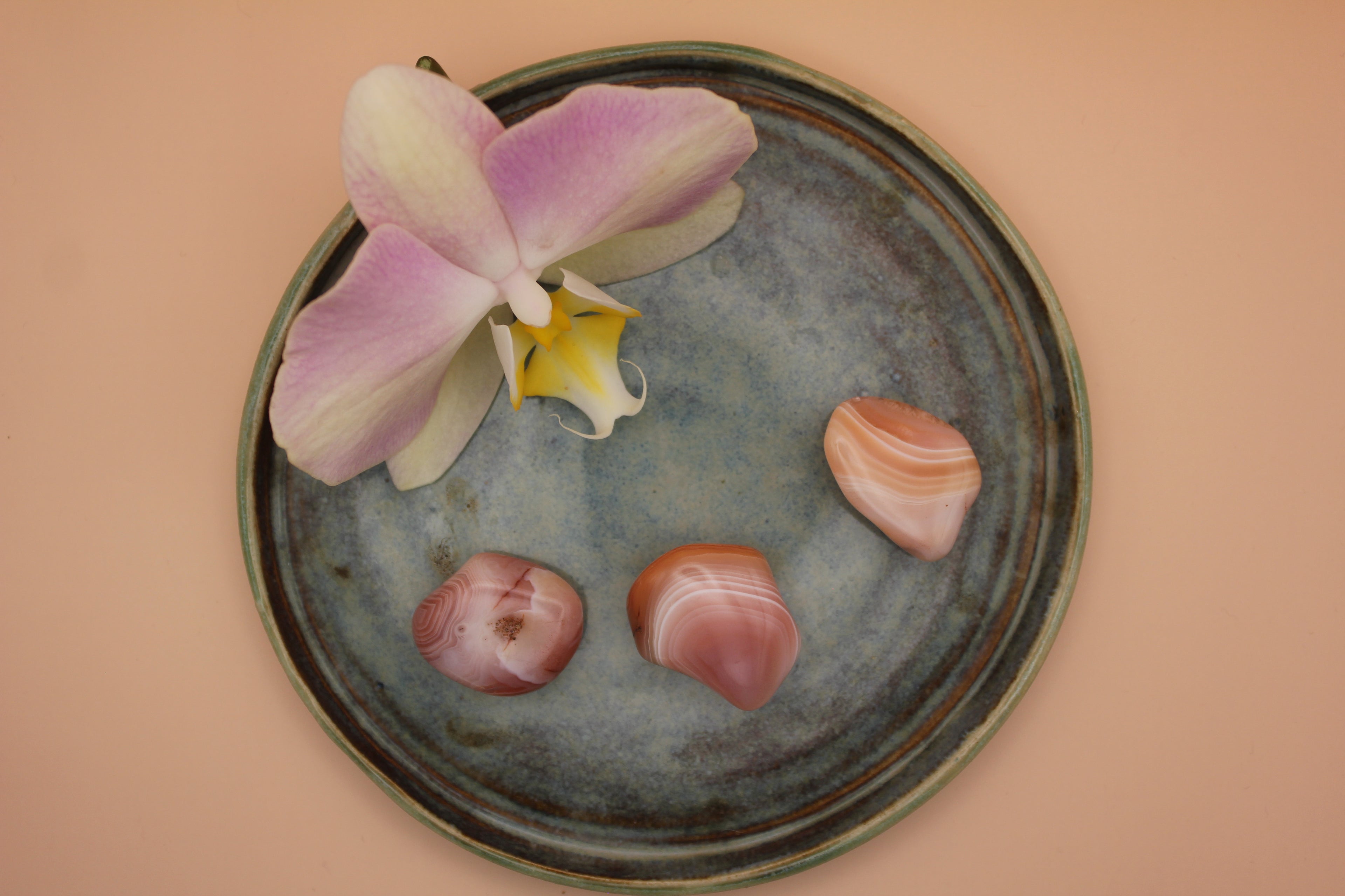 Abrikoos agaat trommelsteen – Warmte en emotionele geborgenheid