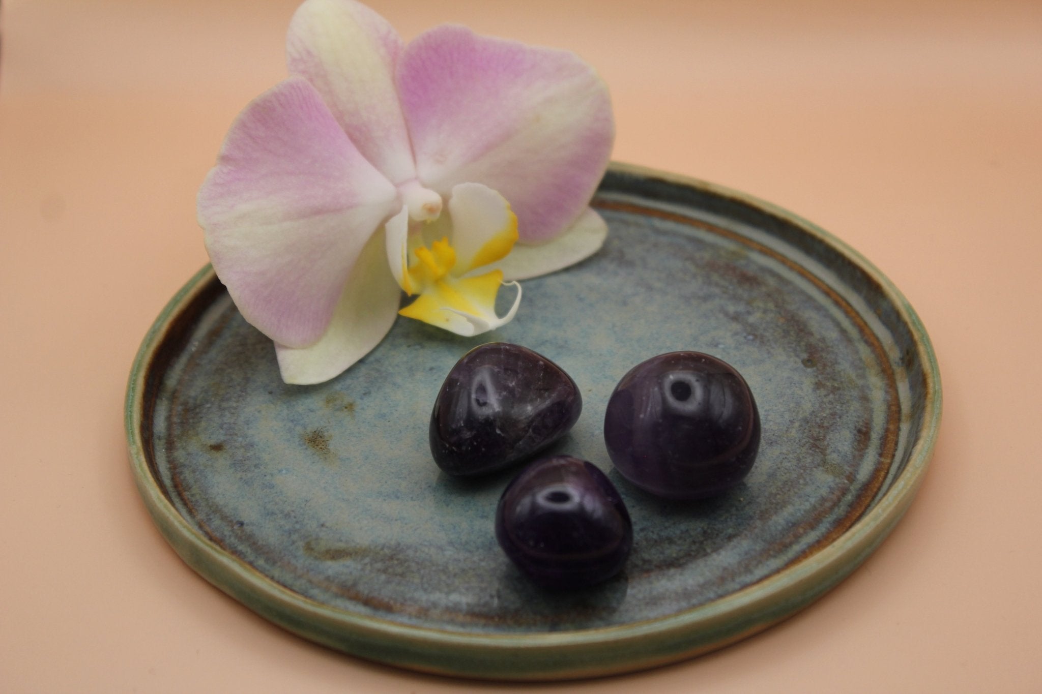 Amethist trommelsteen – Innerlijke rust en spirituele groei - Energise Academy