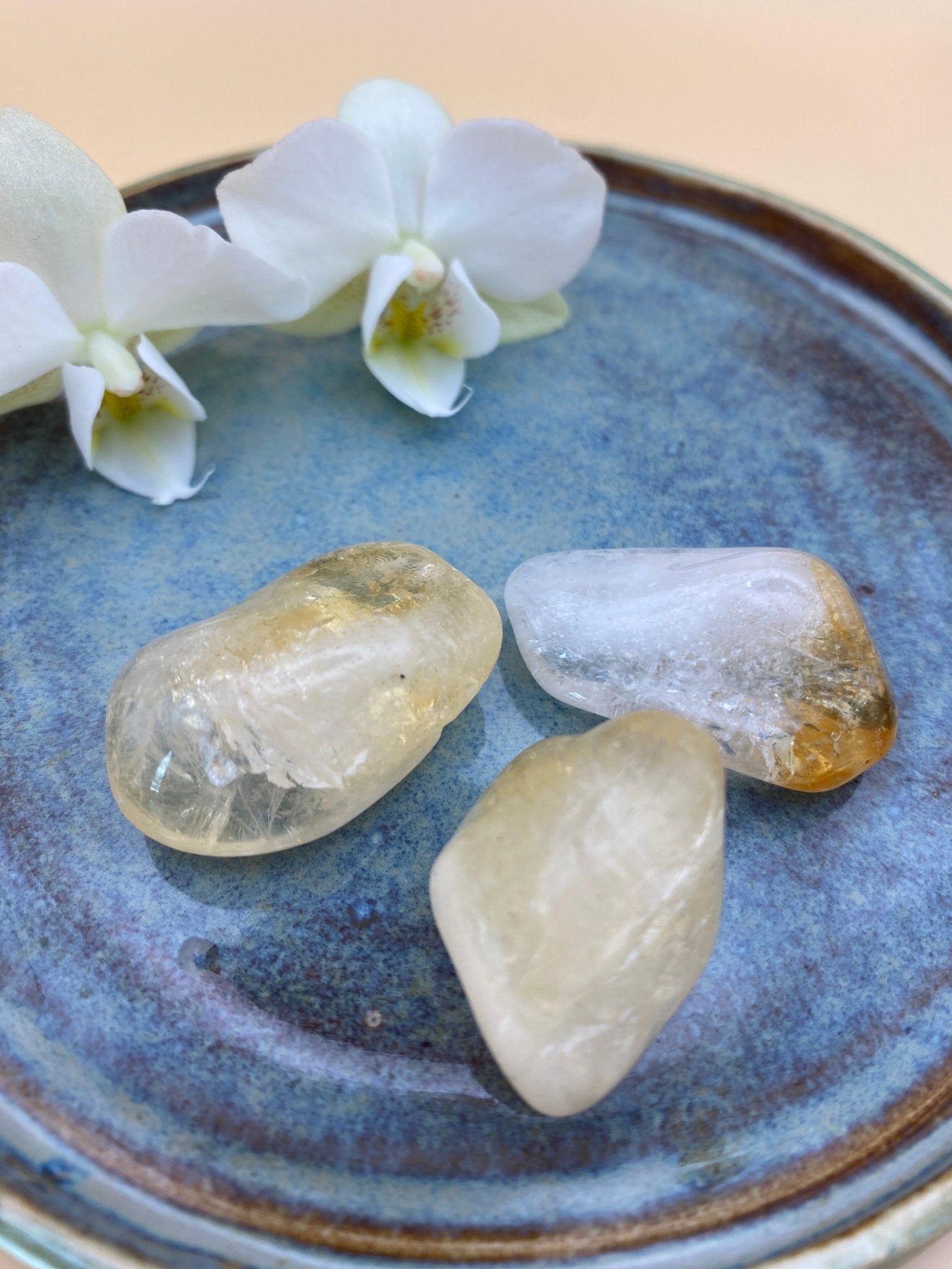 Citrien (verhit) knuffelsteen – Persoonlijke kracht, manifestatie en optimisme - Energise Academy